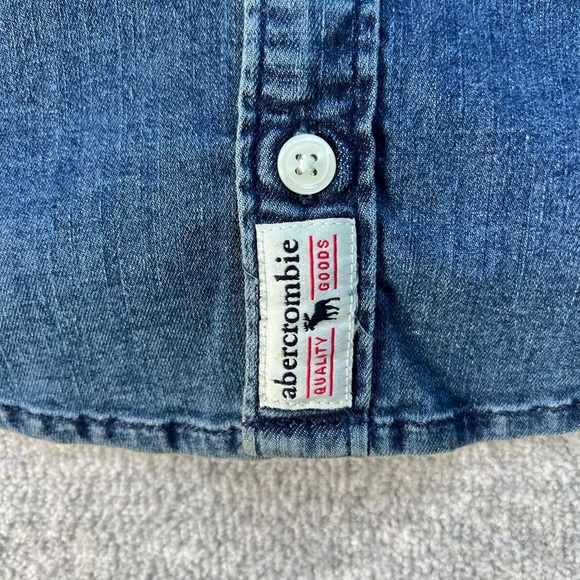 Abercrombie Kids Denim Buttondown Sz. 7/8 - Picture 4 of 6